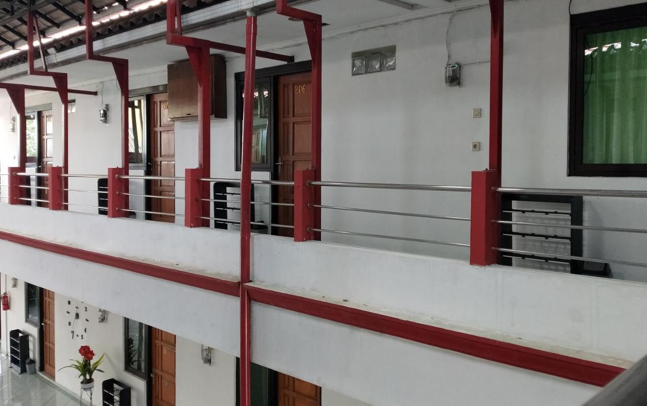 Puri Torina Residence By Innapps Jatinangor エクステリア 写真